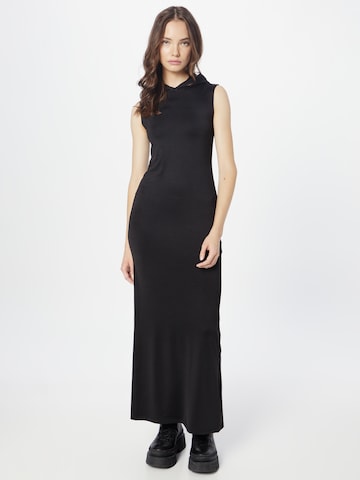 Rochie 'Emily' de la WEEKDAY pe negru: față