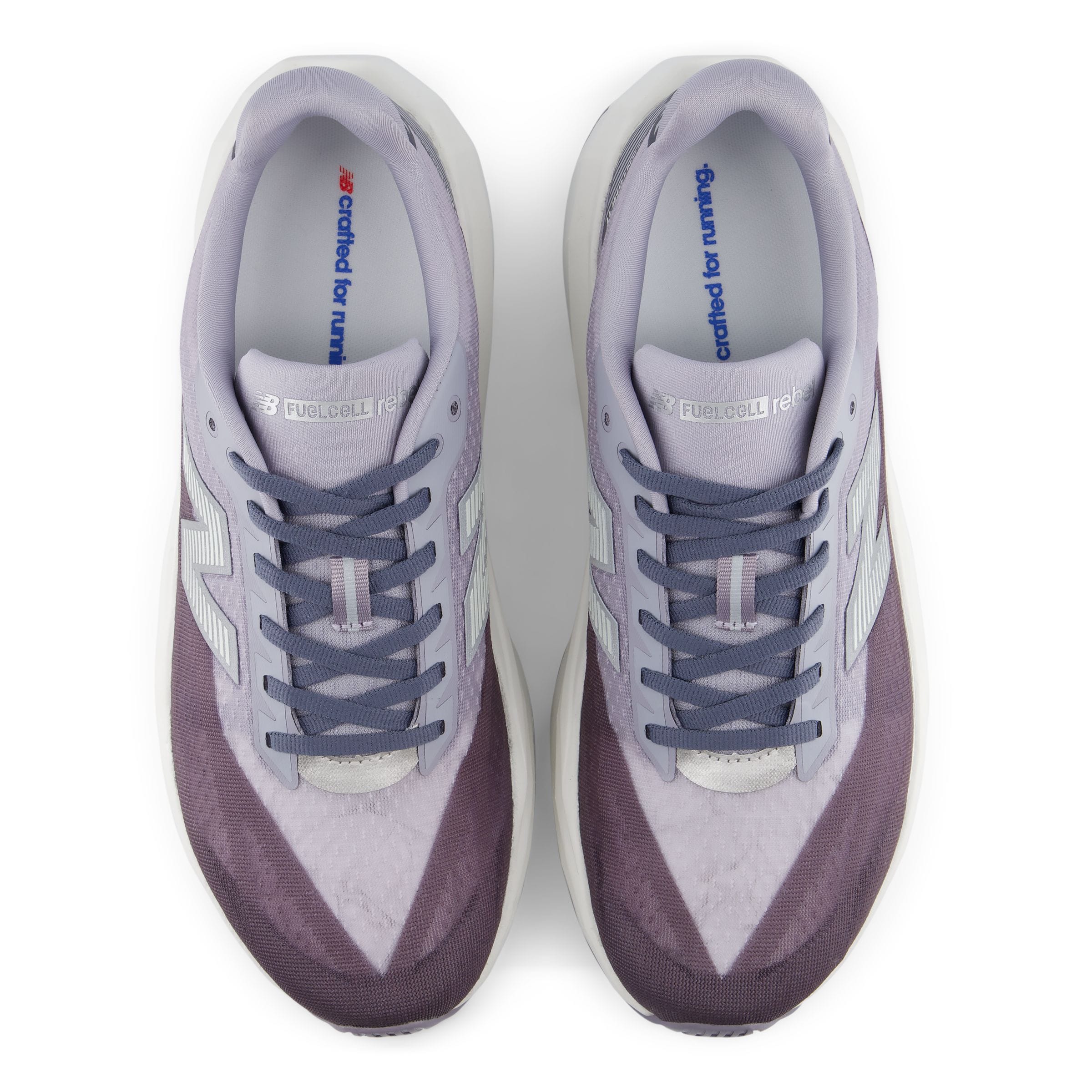 Chaussure de course 'FuelCell Rebel v5' new balance en gris