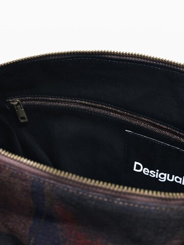 Desigual Schultertasche in Braun