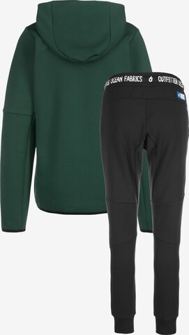 OUTFITTER Tracksuit in Green