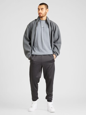 Nike Sportswear Тениска 'AIR' в сиво