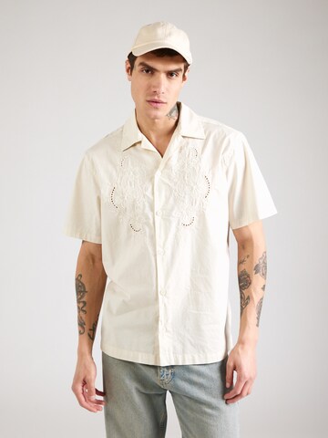GAP Regular fit Overhemd in Beige: voorkant