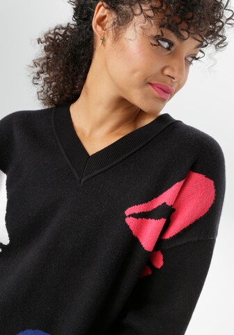 Aniston Pullover in Schwarz