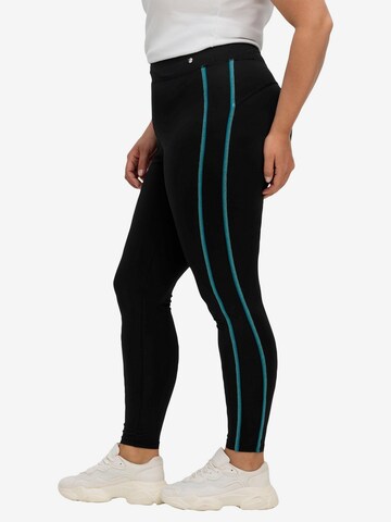 SHEEGO Skinny Workout Pants in Black