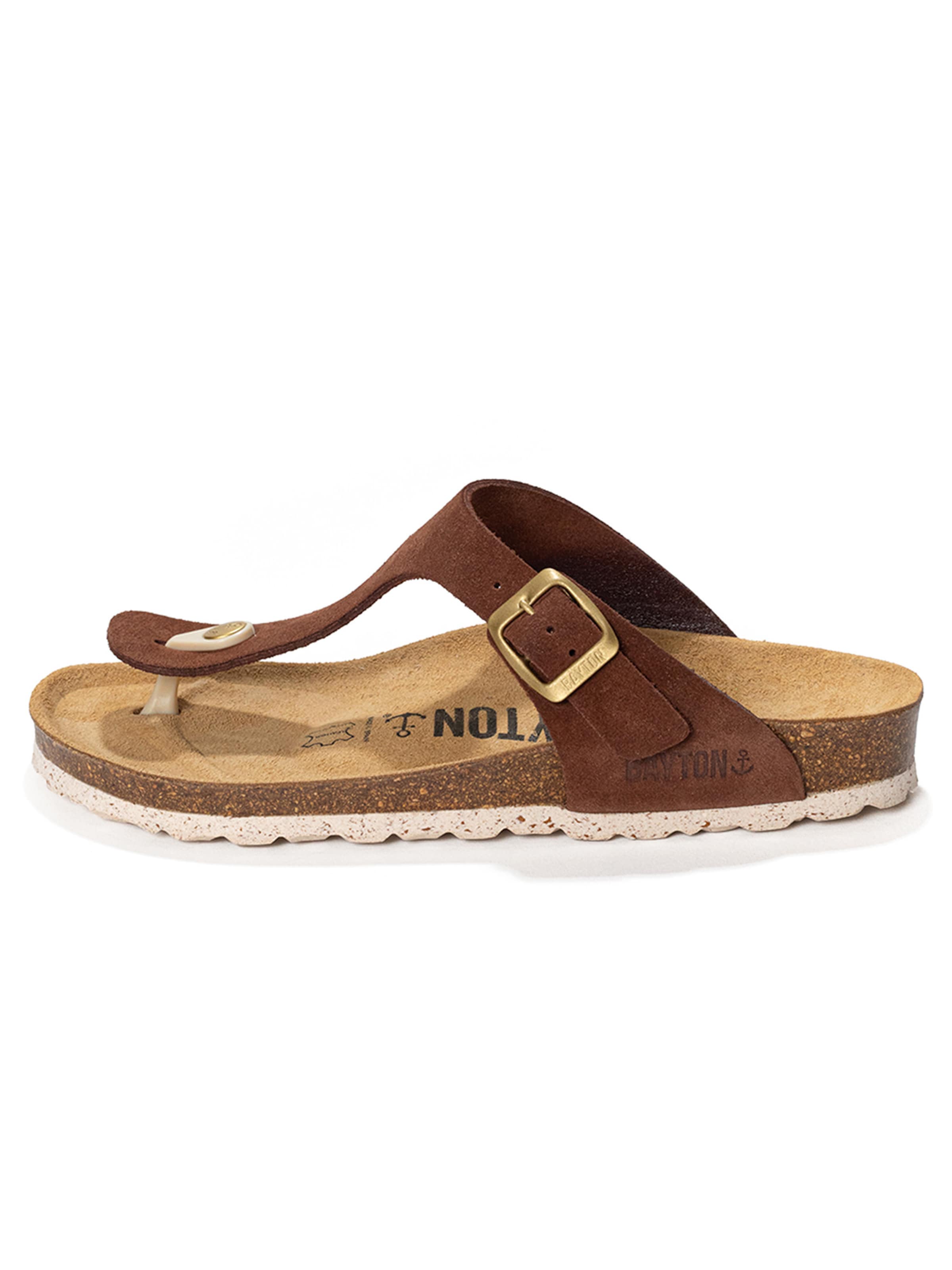 Bayton Μιούλ 'MERCURE' σε καφέ: μπροστά