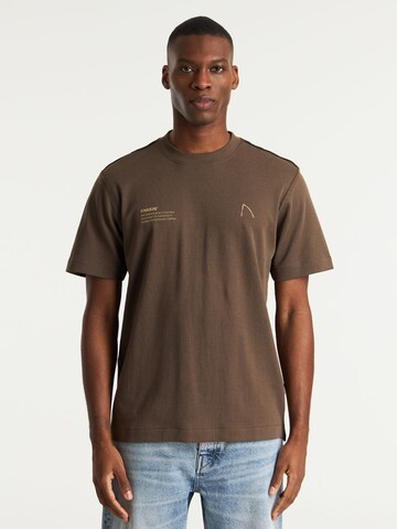 CHASIN' Shirt 'Reco' in Bruin: voorkant