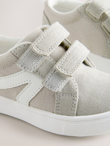 Sneaker di Next in beige