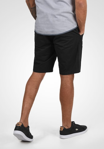 BLEND Regular Chinoshorts 'Ragna' in Schwarz