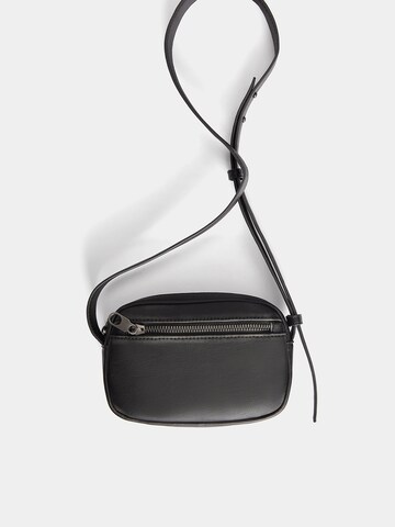 Sac à bandoulière Pull&Bear en noir