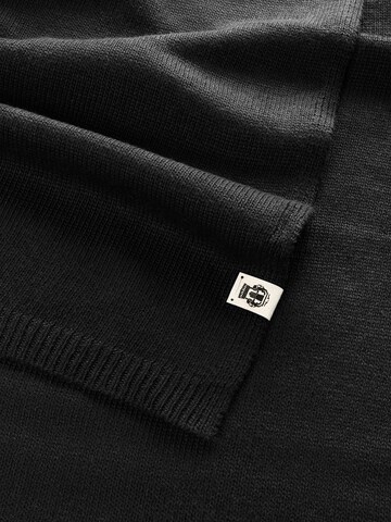 Roeckl Scarf 'Essential' in Black