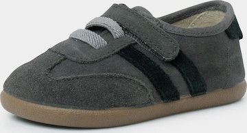 Pisamonas Sneaker in Grau: Vorderseite