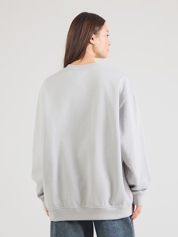 ADIDAS ORIGINALS Majica 'Essentials' | siva barva