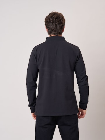 Deeluxe Shirt‌ in Schwarz