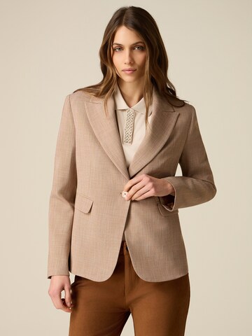oltre Blazer in Beige: front