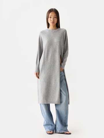 GOBI Cashmere Knit dress 'Gobi Cashmere Side-Slit Maxi Dress' in Grey: front