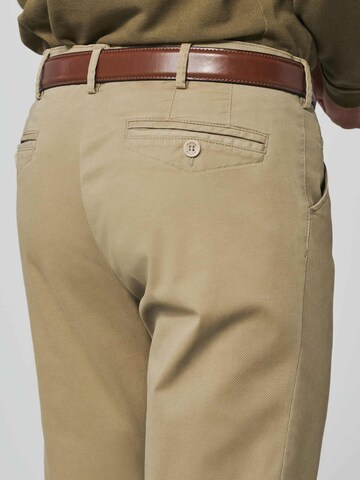 MEYER Regular Chino Pants in Brown