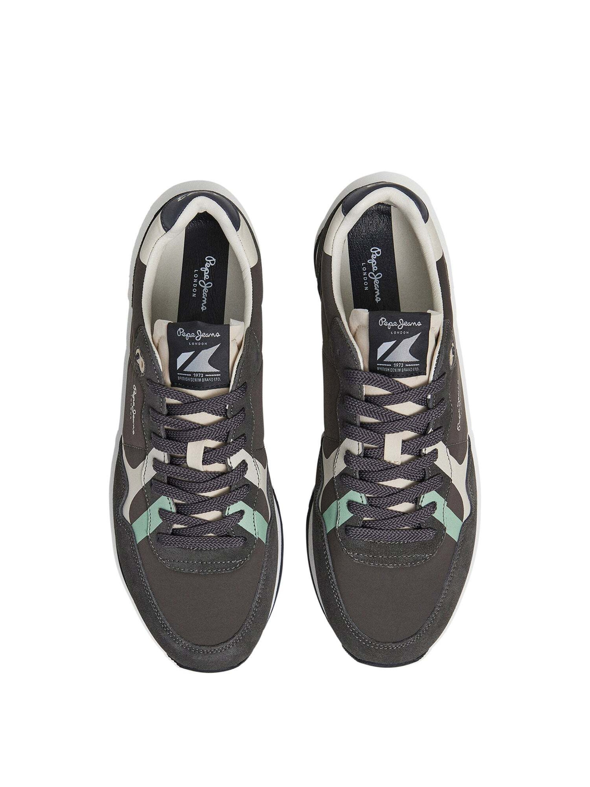 Baskets basses 'Brit Road' Pepe Jeans en gris