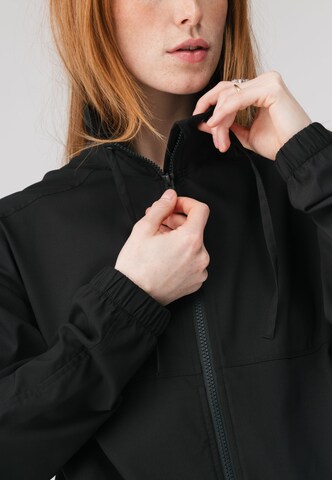 Giacca sportiva 'Miller' di Girlfriend Collective in nero