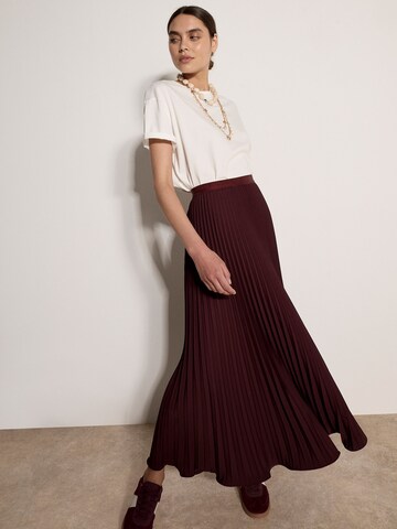 Apricot Skirt ' Langer Rock aus Satin ' in Purple