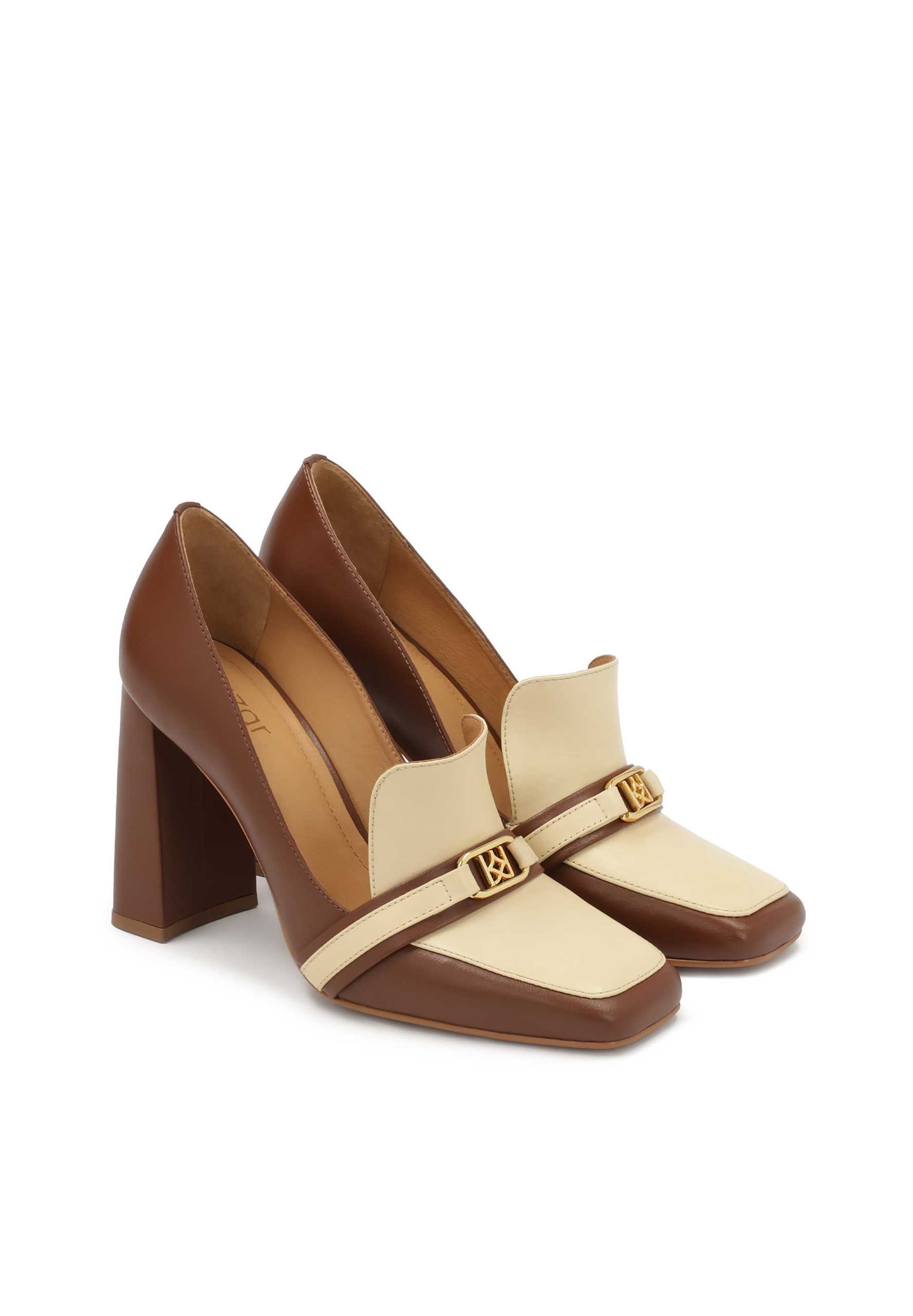 Kazar Pumps in Brown
