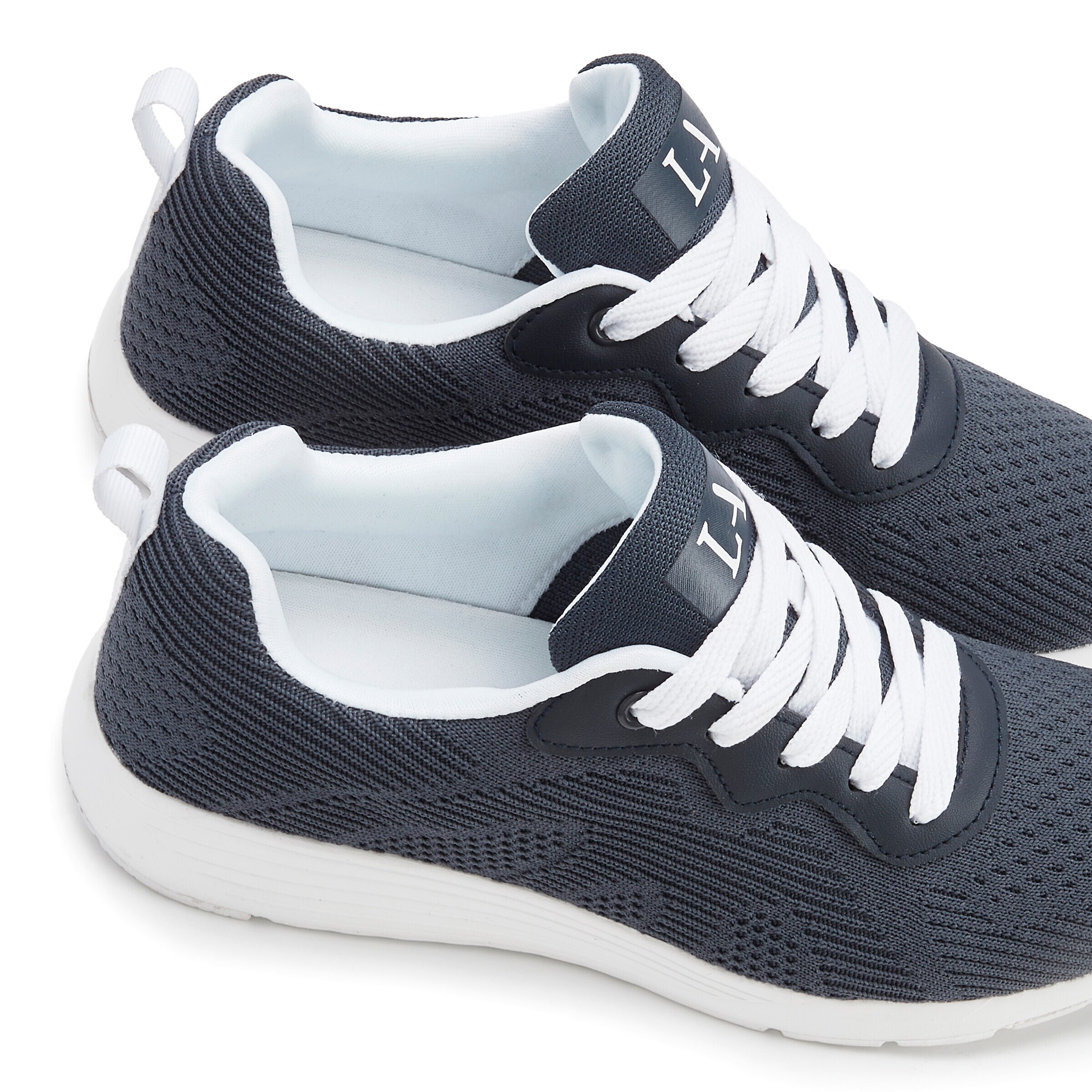 LASCANA Sneakers in Blue