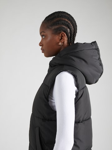 Gilet 'Charis' ABOUT YOU en noir