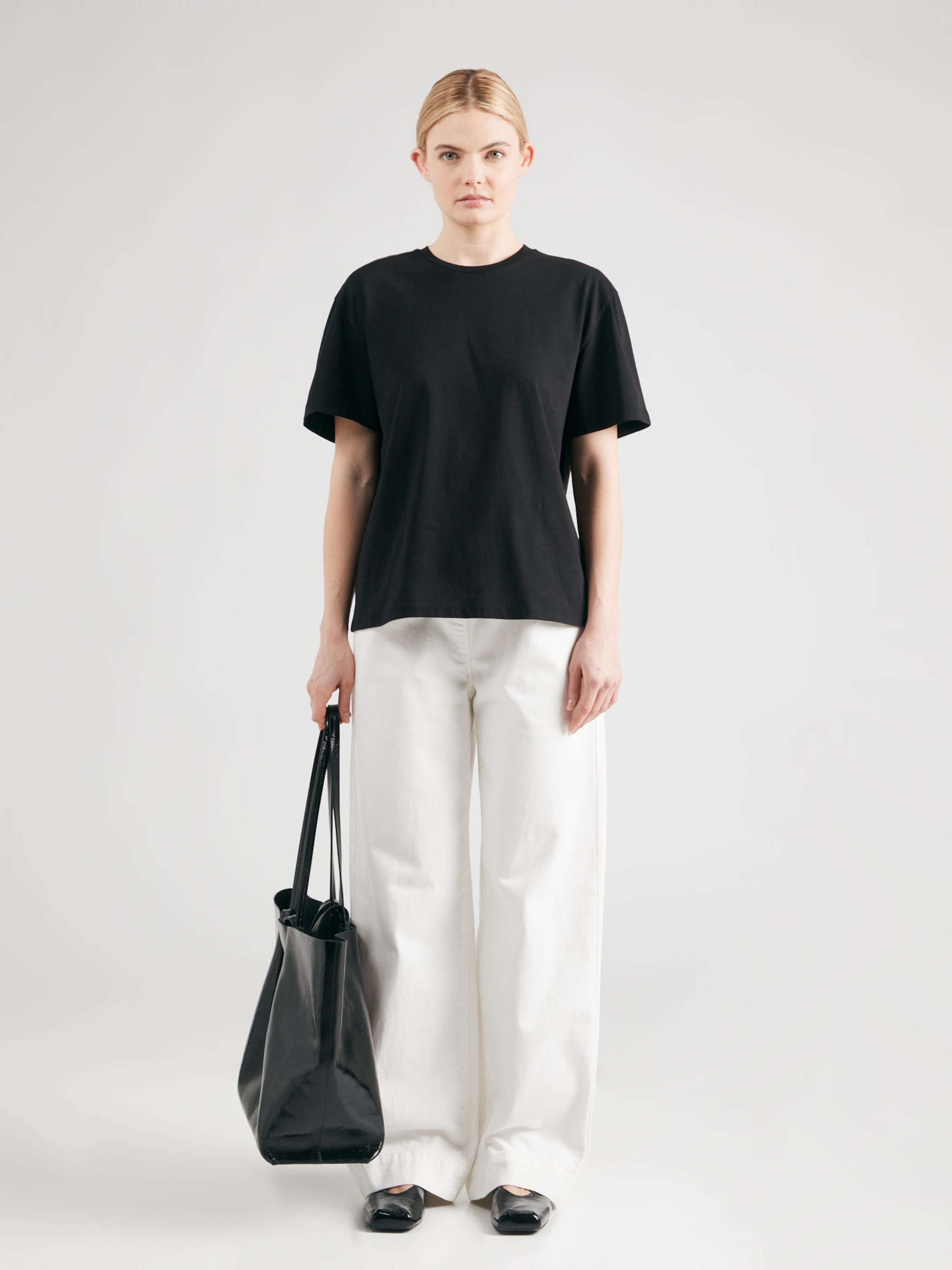 EDITED Productos Camiseta 'Milly' negro