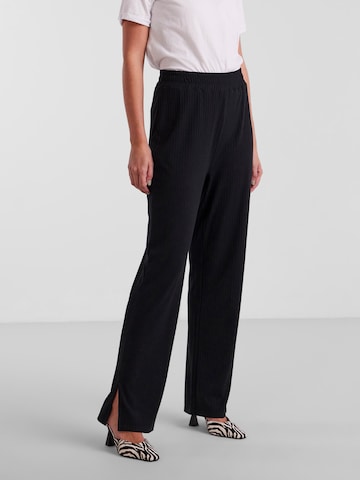 PIECES Regular Pants 'Kylie' in Black: front