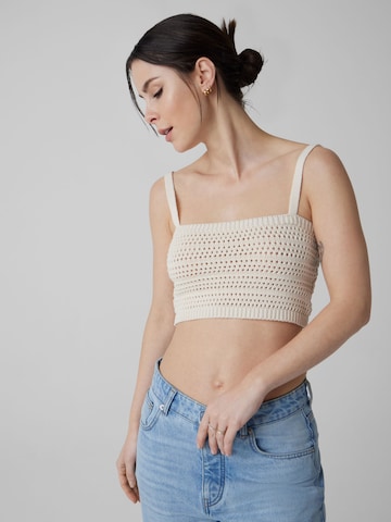 A LOT LESS Knitted Top 'Lumi' in Beige