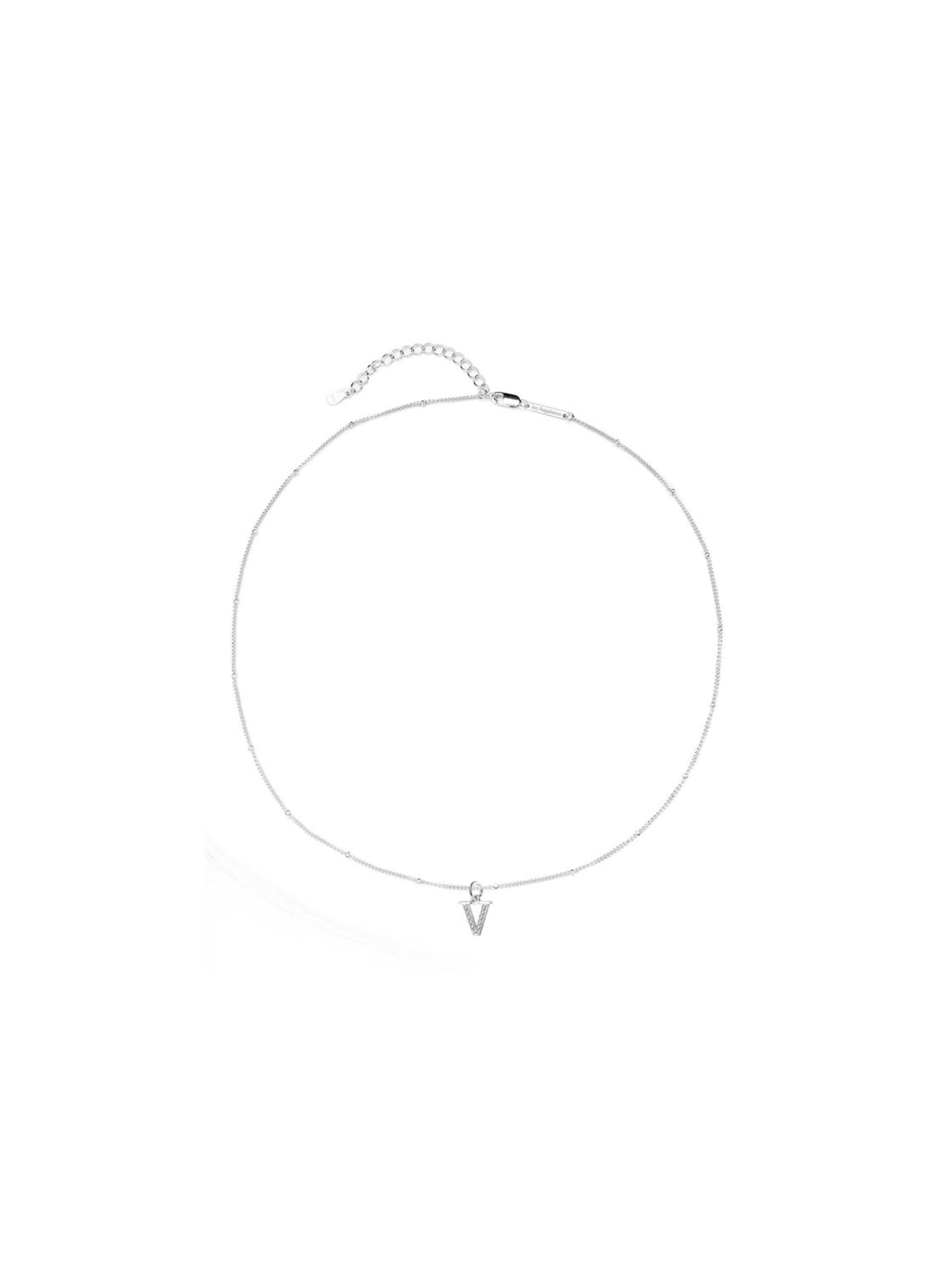 Hey Happiness Kette 'Letter V'‌‌‌‌‌ in Silber: Vorderseite