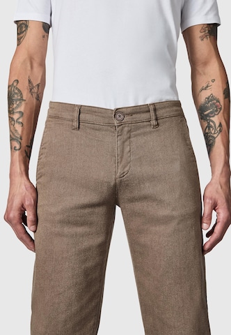 Regular Pantalon chino 'Helikon' Peak Time en marron