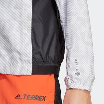 Veste outdoor ADIDAS TERREX en blanc