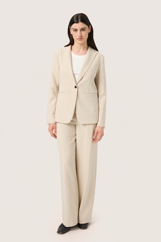 SOAKED IN LUXURY Blazer i beige