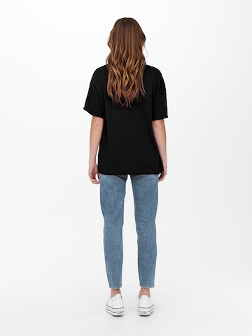 ONLY T-shirt 'ONLLUCY' i svart