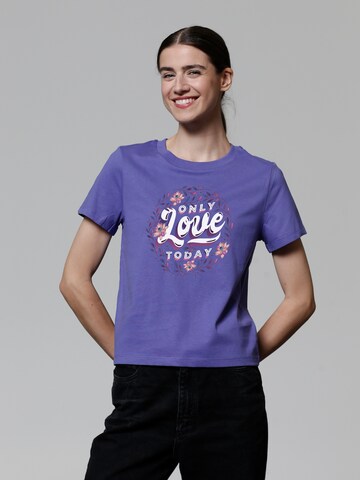 Watapparel Shirt 'Only love today' in Lila: Vorderseite