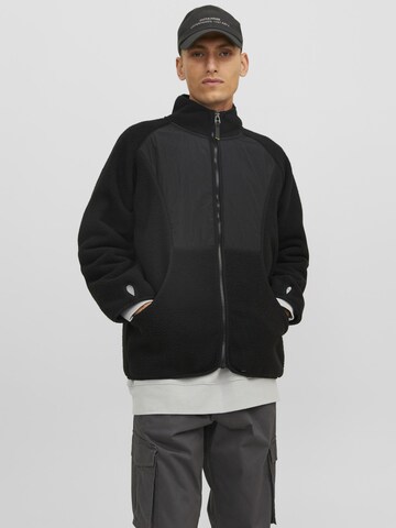 JACK & JONES Fleece jas in Zwart: voorkant