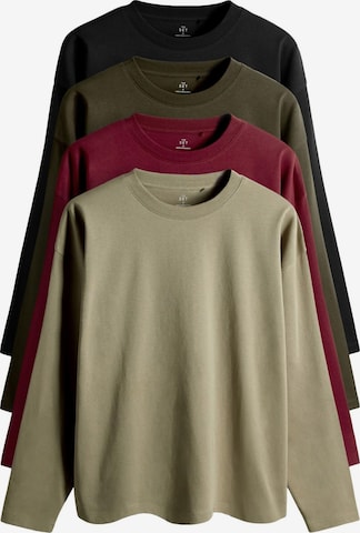 The Set Тениска в зелено: отпред