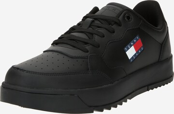 Baskets basses 'Retro Essential' Tommy Jeans en noir : devant