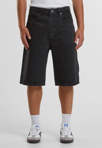 2Y Studios Baggy Jeans in Black: front
