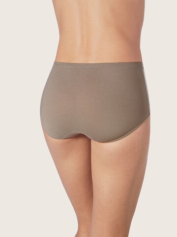 zd ZERO DEFECTS Broekje 'Atenea soy fiber high waist panty' in Bruin