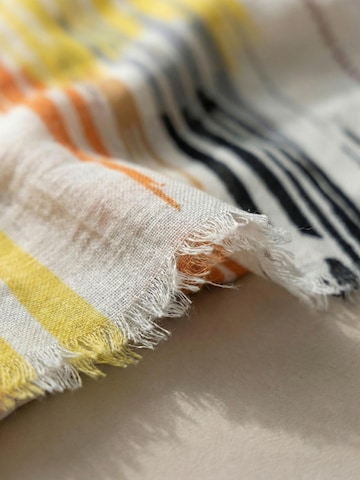 Sunsa Wrap 'Sunsa' in Yellow