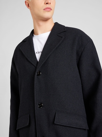 Manteau mi-saison 'Armond' WEEKDAY en gris