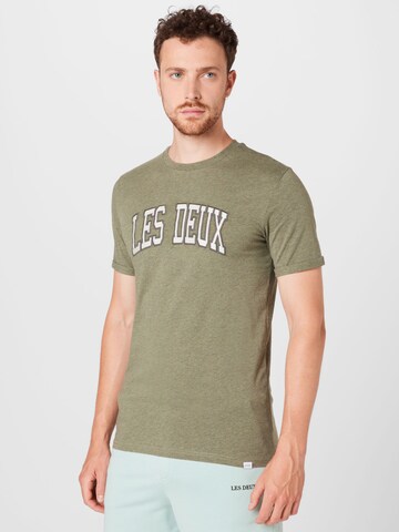 Les Deux - Camiseta 'Crane' en verde: frente