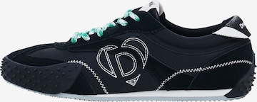 melns Desigual Zemie brīvā laika apavi: no priekšpuses