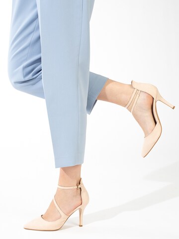 Escarpins 'Cinthya' Celena en beige