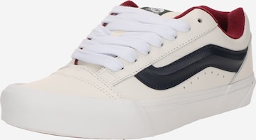 VANS Ниски маратонки 'Knu Skool' в бяло: отпред