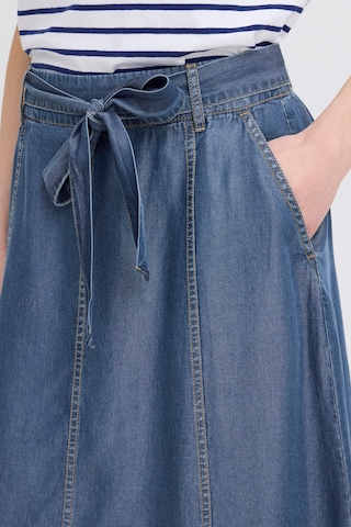 Jupe 'BYKOSMO' b.young en bleu