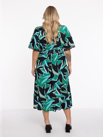 Yoek Dress ' Lace' in Green