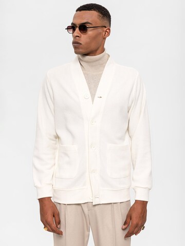 Vestes en maille Antioch en blanc