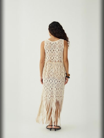 Noella - Falda ' N-Munire ' en beige